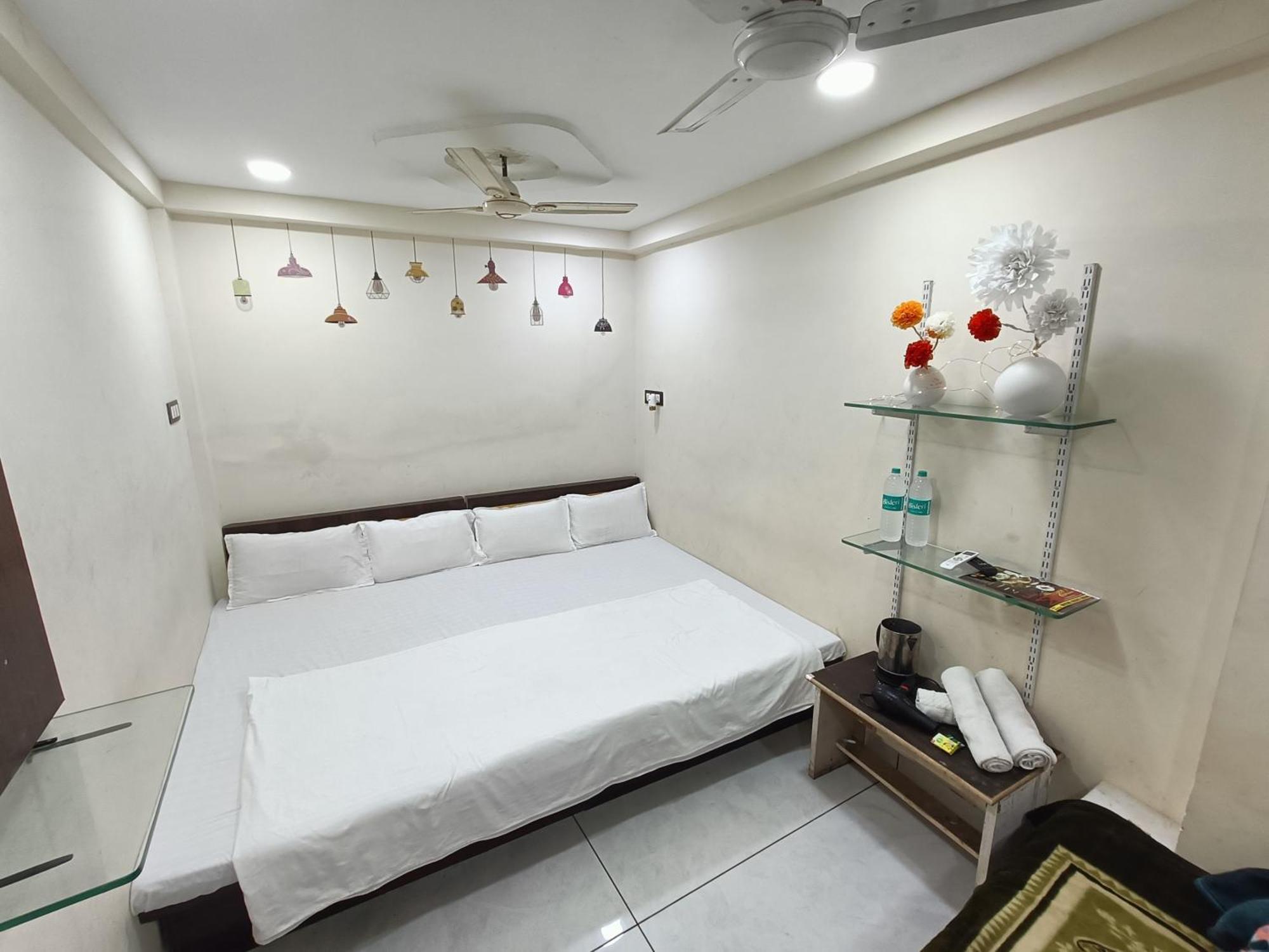 Hotel S Tower อุจเจน ภายนอก รูปภาพ